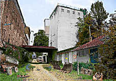 2 leerstehende Industriemhlen